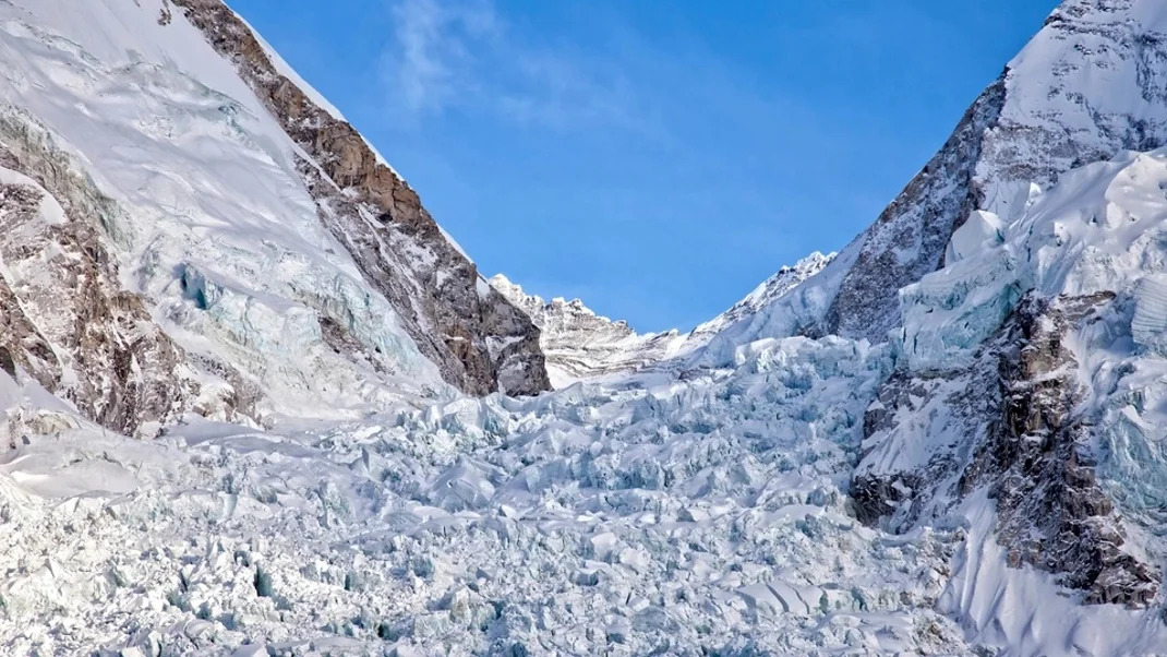 Khumbu Ice Fall Avalanche