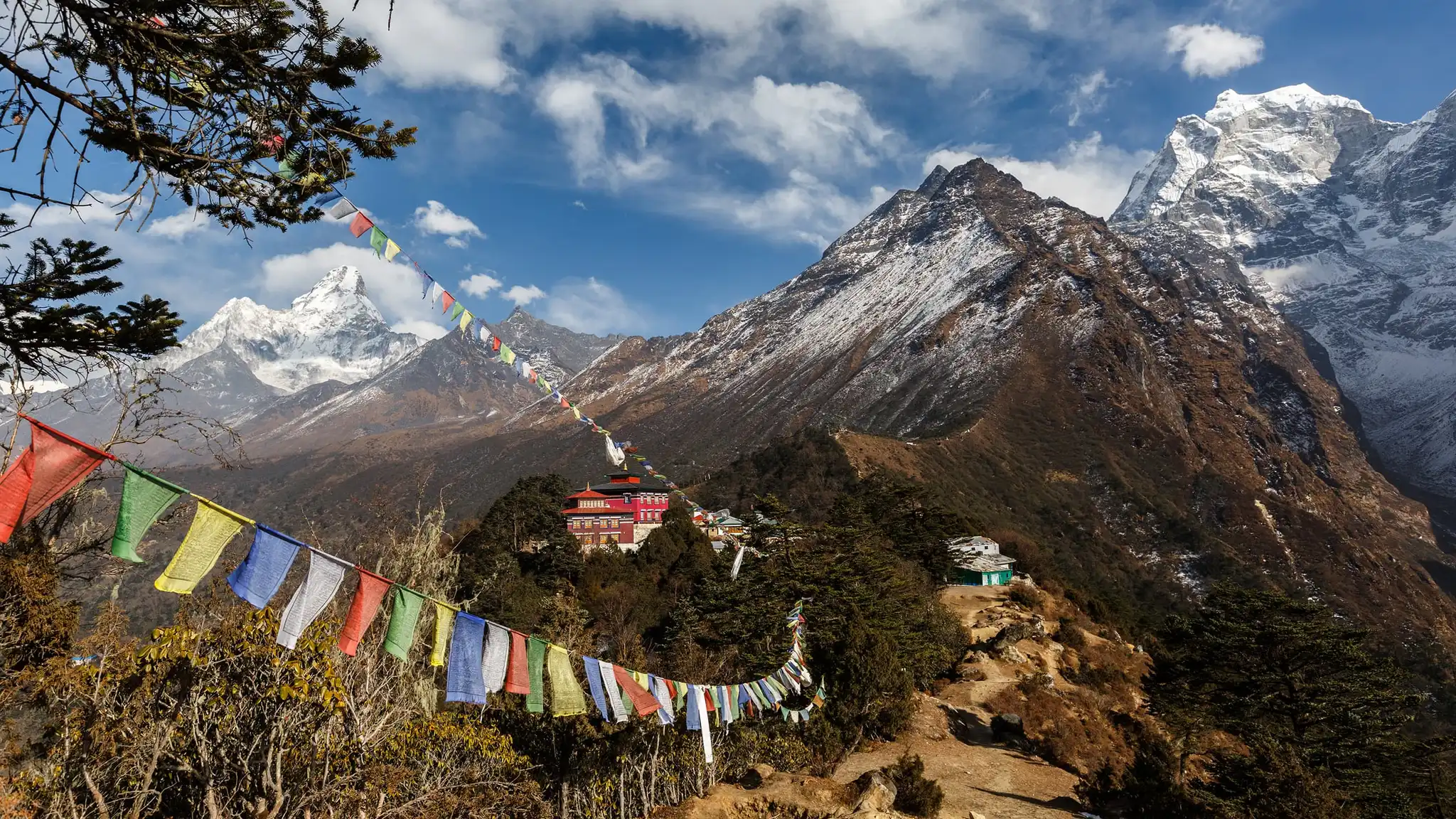 DAY 5 - Trek from Namche Bazaar to Tengboche (3,870m)