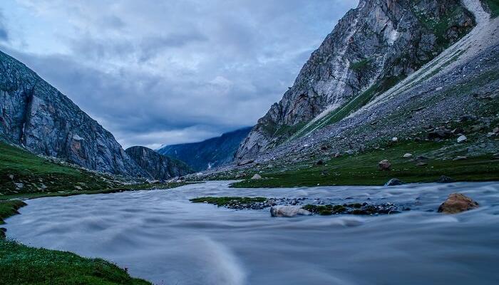 Rafting in Kullu-Manali